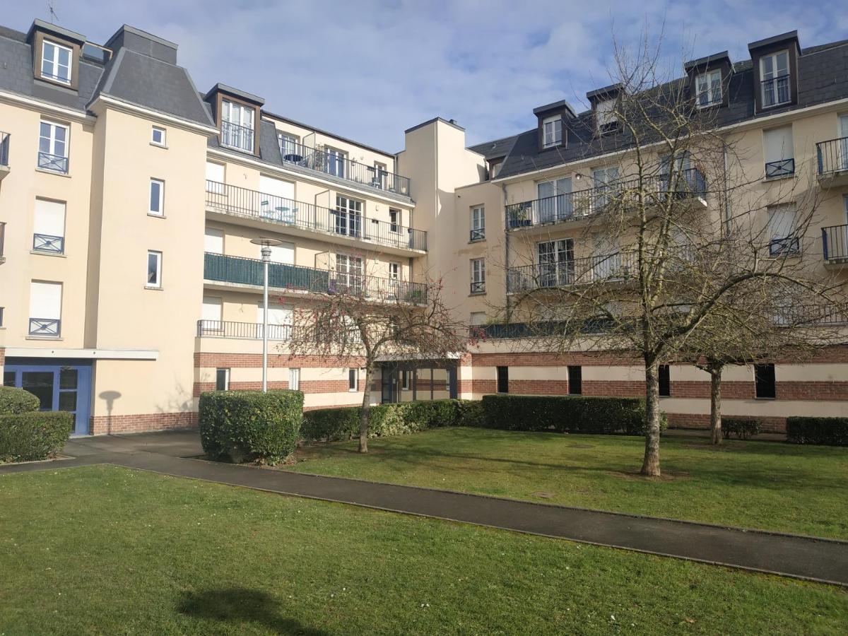 Bonvallet - Studio Paisible Et Chaleureux Avec Balcon Amiens Ruang foto